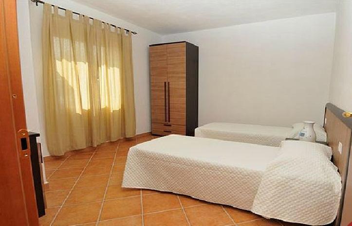 Gallo Spot Hotel San Teodoro  Phòng bức ảnh